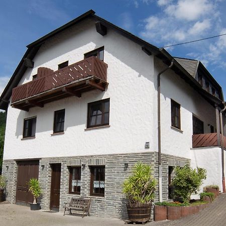 Weingut Christian Bucher Burg  外观 照片